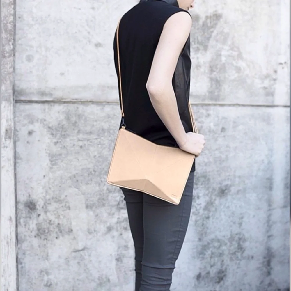 Finell VERSUS Crossbody Bag White - Picture 6 of 6